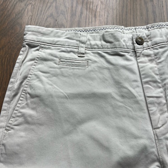 Johnnie-O off white neil stretch twill 9 inch shorts size 36 academia preppy E - Picture 3 of 9